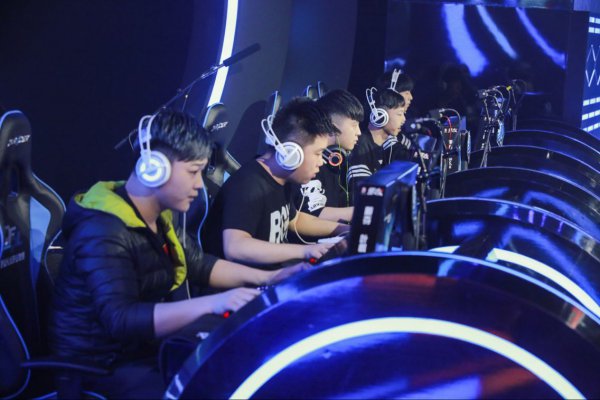 场精彩对决 场精彩对决